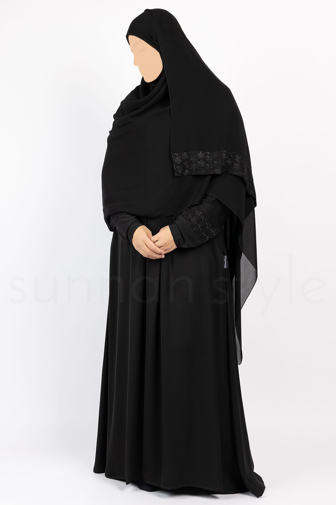 Sunnah Style Daisy Shayla Embroidered Hijab